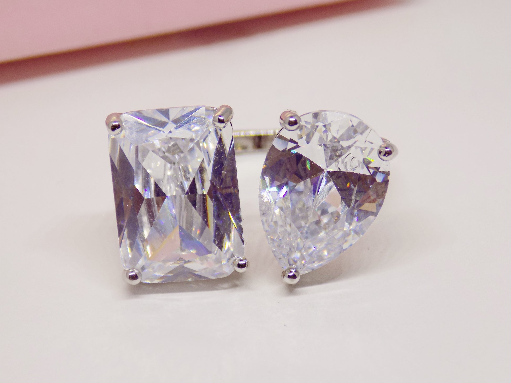 Close-up of the Isadora tarnish-proof ring, showcasing intricate 18K gold plated details for lasting elegance.